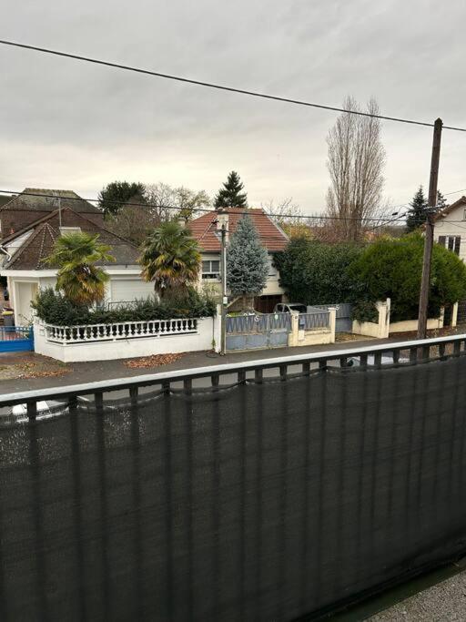 Appart' Chaleureux Proche Paris Chelles  Extérieur photo